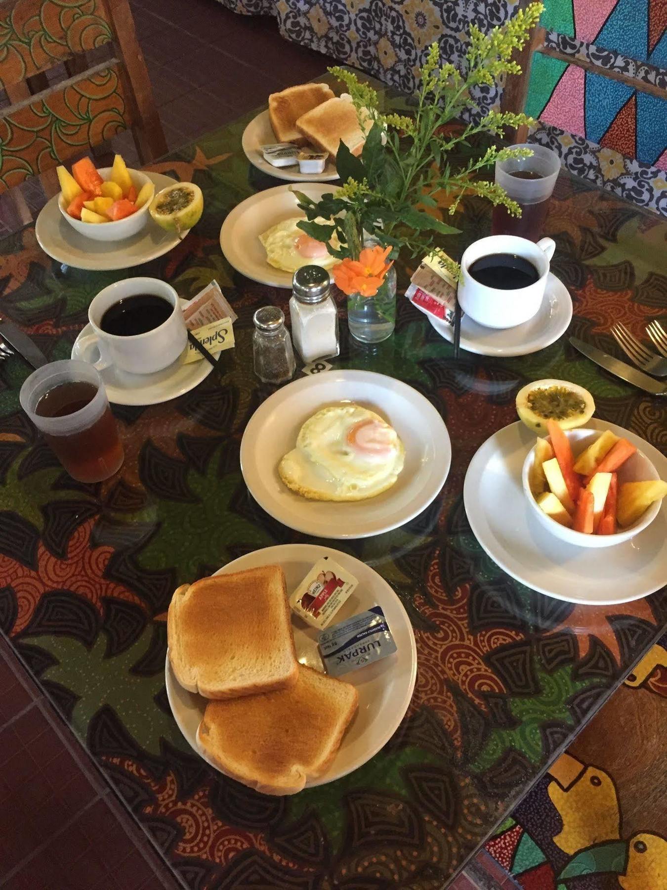 Bed & Breakfast House 2*